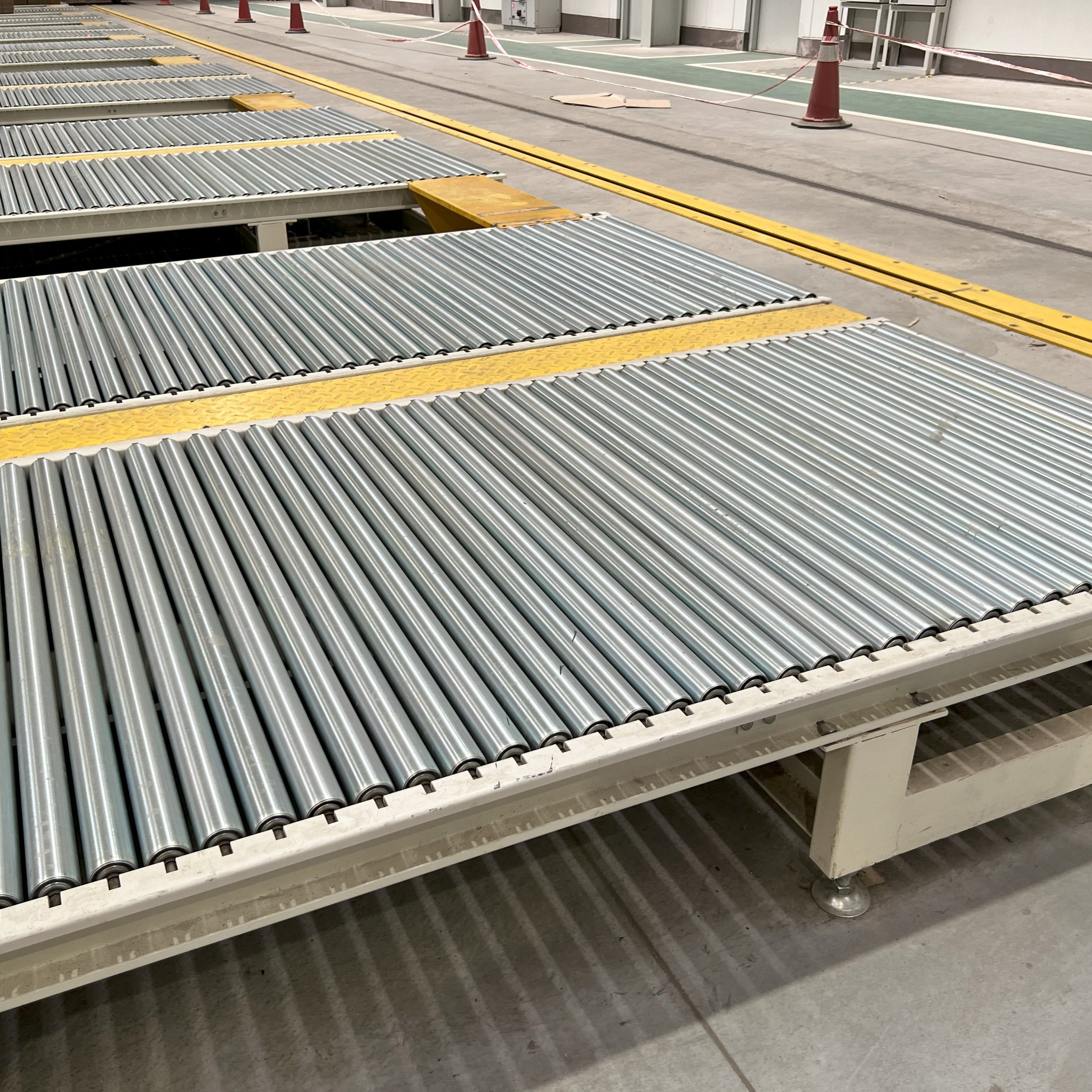 Roller Conveyor systems